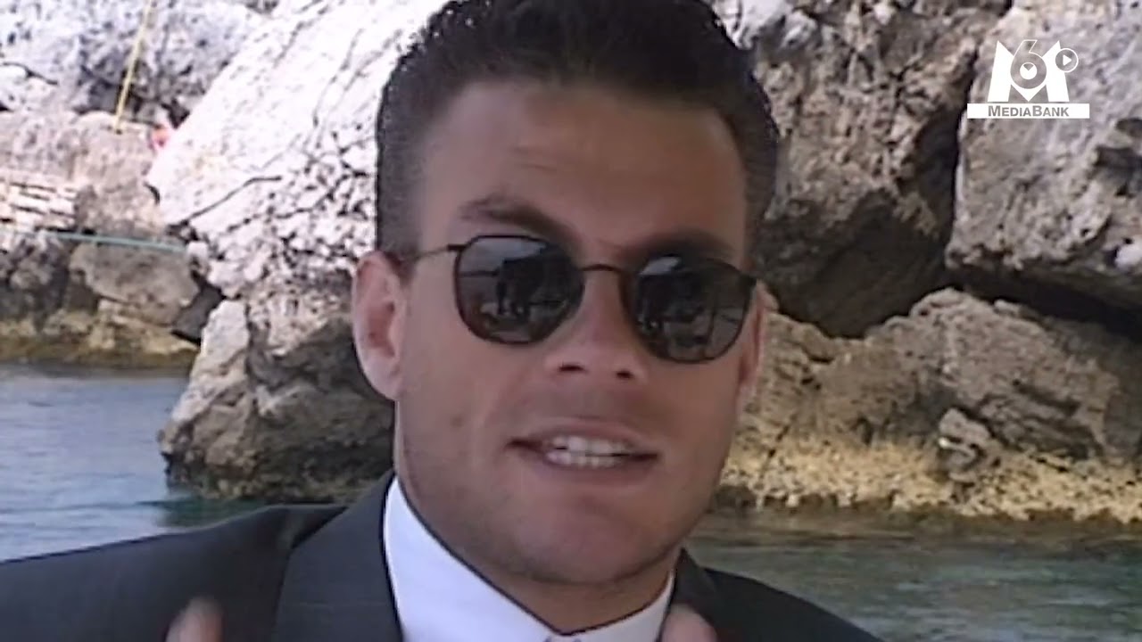 Jean Claude Van Damme en 1997  : interview culte !  //  Extrait archives M6 Media Bank