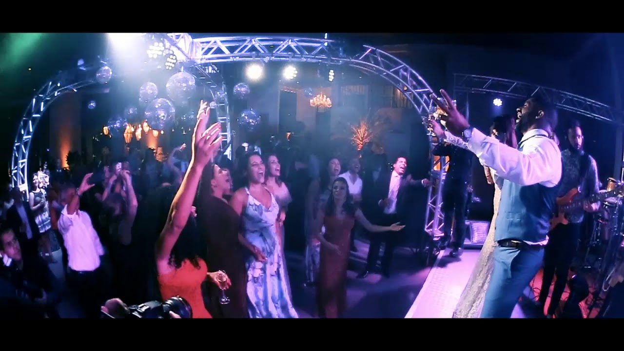 HANGAR 61 - EVID&Ecirc;NCIAS - DENISE & IVO - MAASTIK