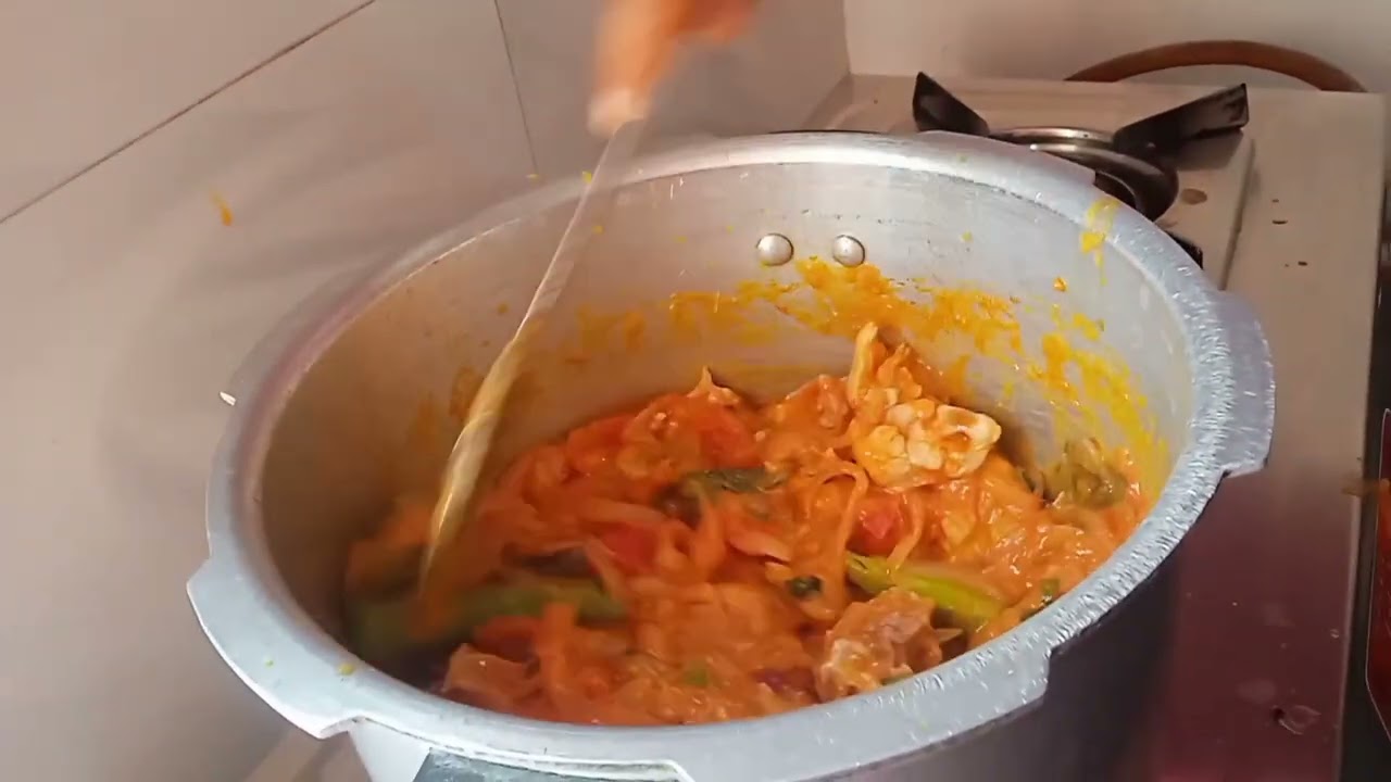 Chicken Briyani |#chickenbiryani #cookingchannel #healthy #cooking @MazhilManam vlogs