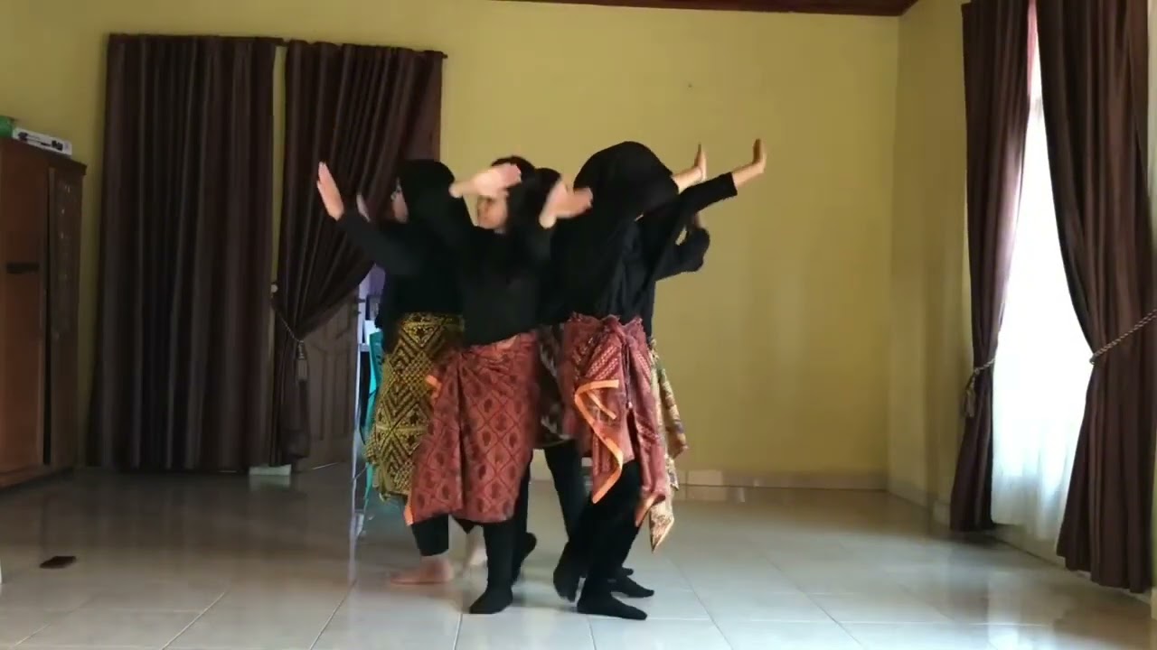 Tarian klp 4 kelas 12.C SMAN 4 BARRU