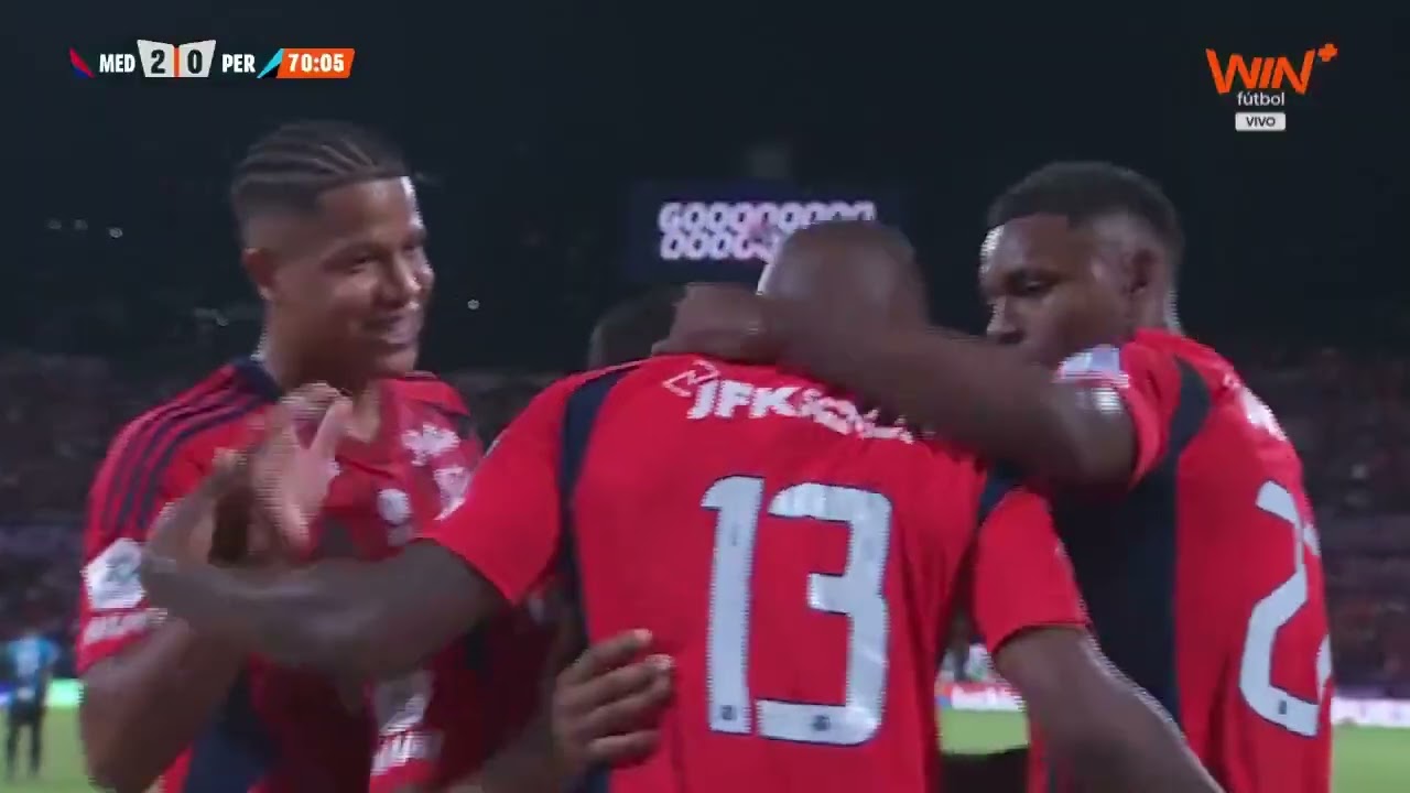 FRANCISCO CHAVERRA SHOCKED HIM AND SCORED A GREAT GOAL! In the Medell&iacute;n vs. Pereira game!
