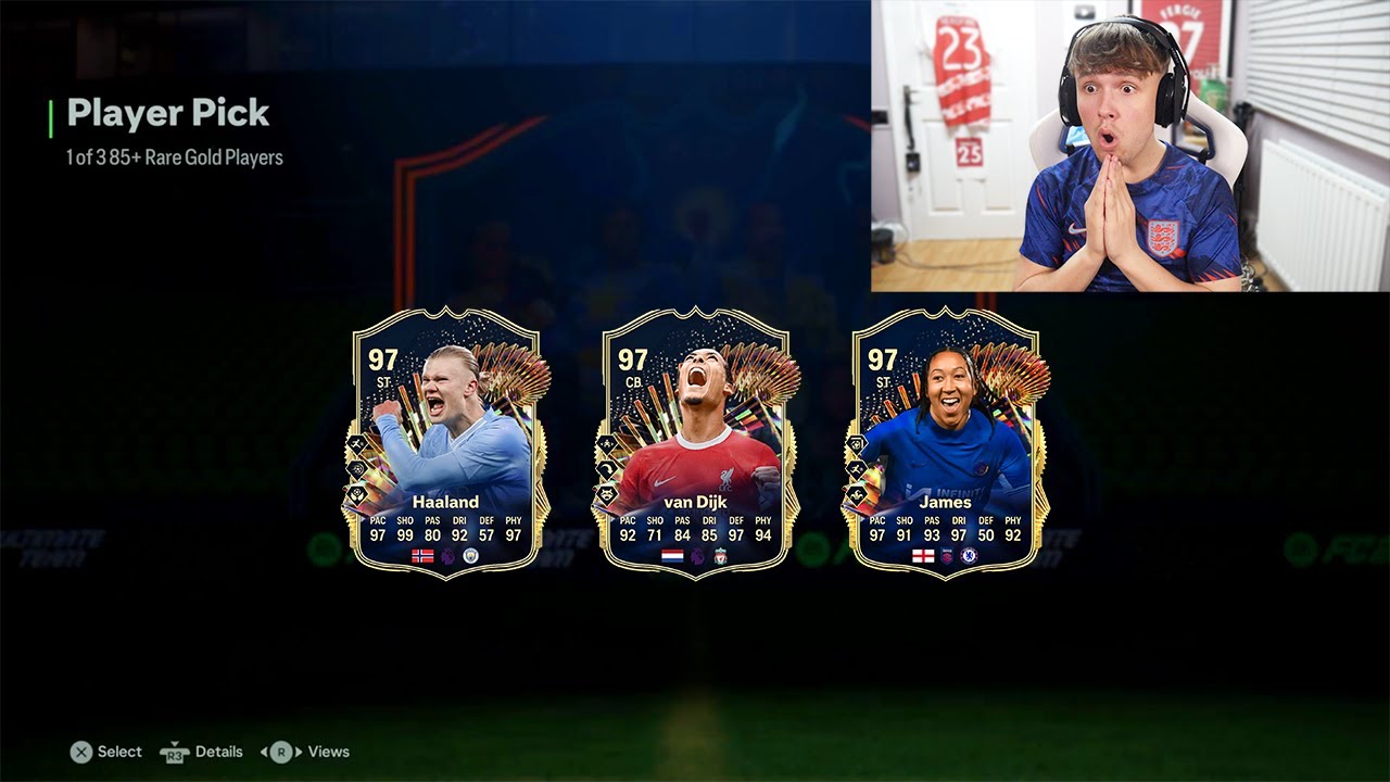 I opened 30x 85+ Player Picks & 83+ x7 PL Upgrades...