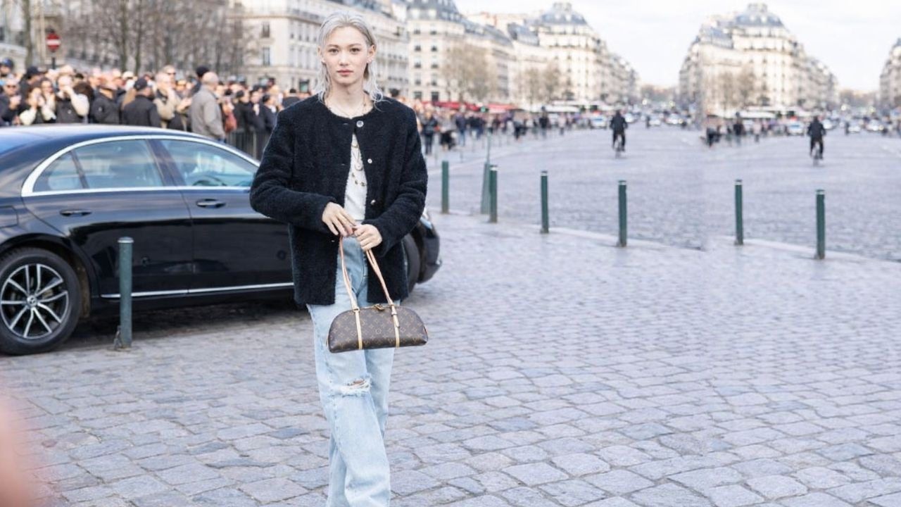 LIVE Felix Stray Kids at Louis Vuitton Fall/Winter 2026 Fashion Show + biggest surprises