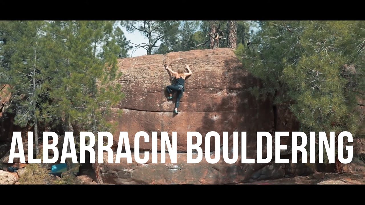 Bouldering in Albarracin