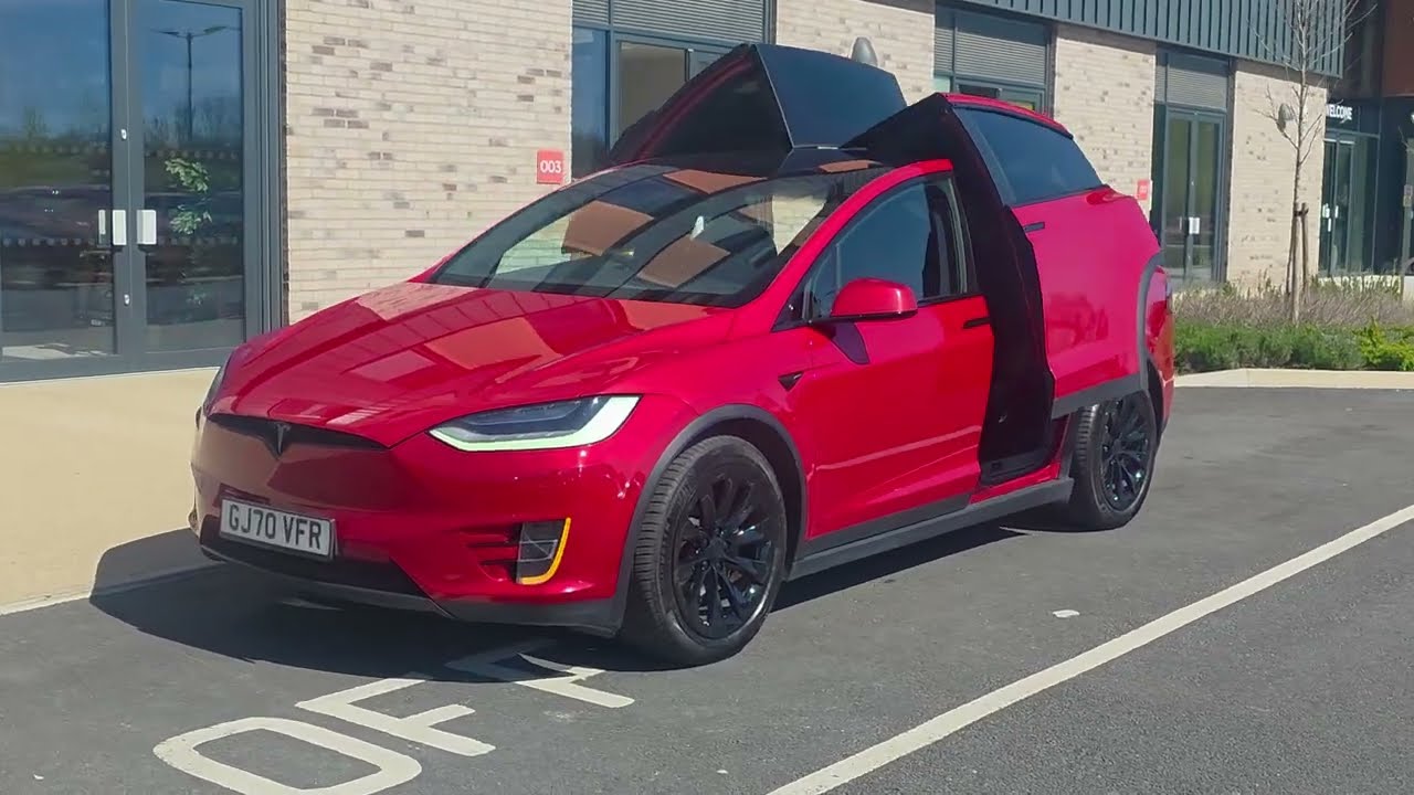 Stunning Tesla Model X Long Range 6 Seater