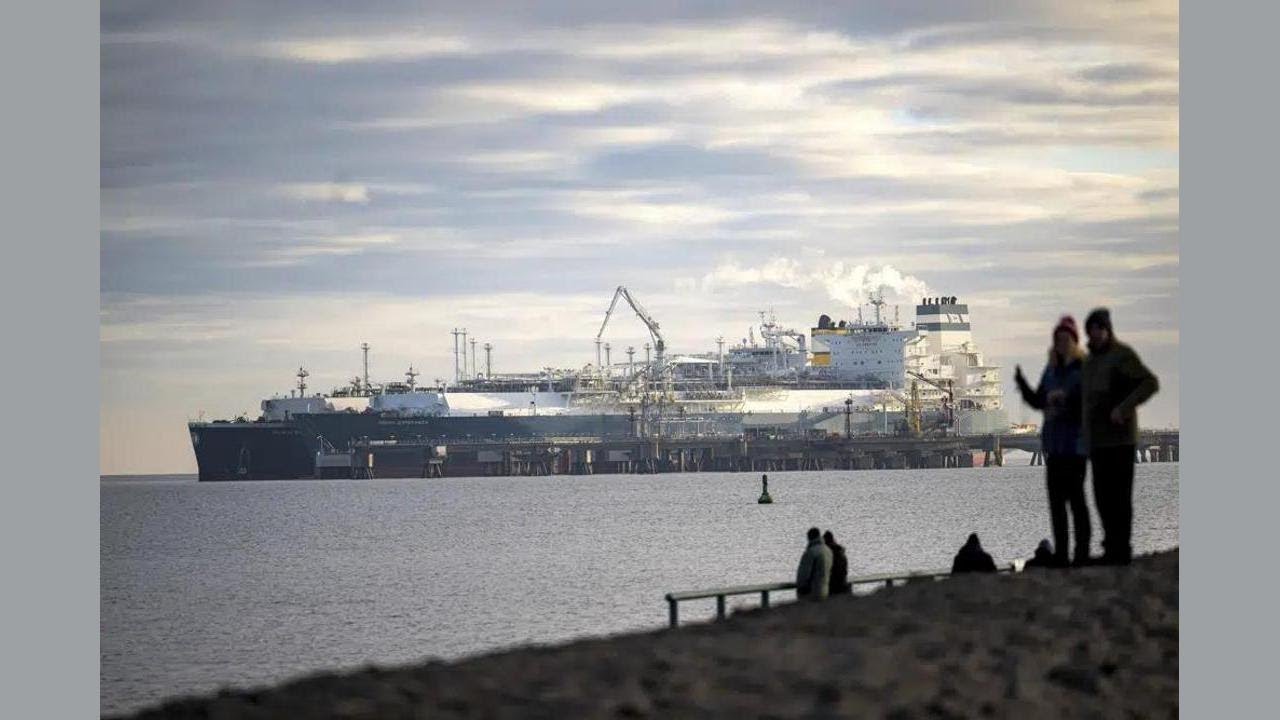 First LNG tanker from the US arrives in Germany