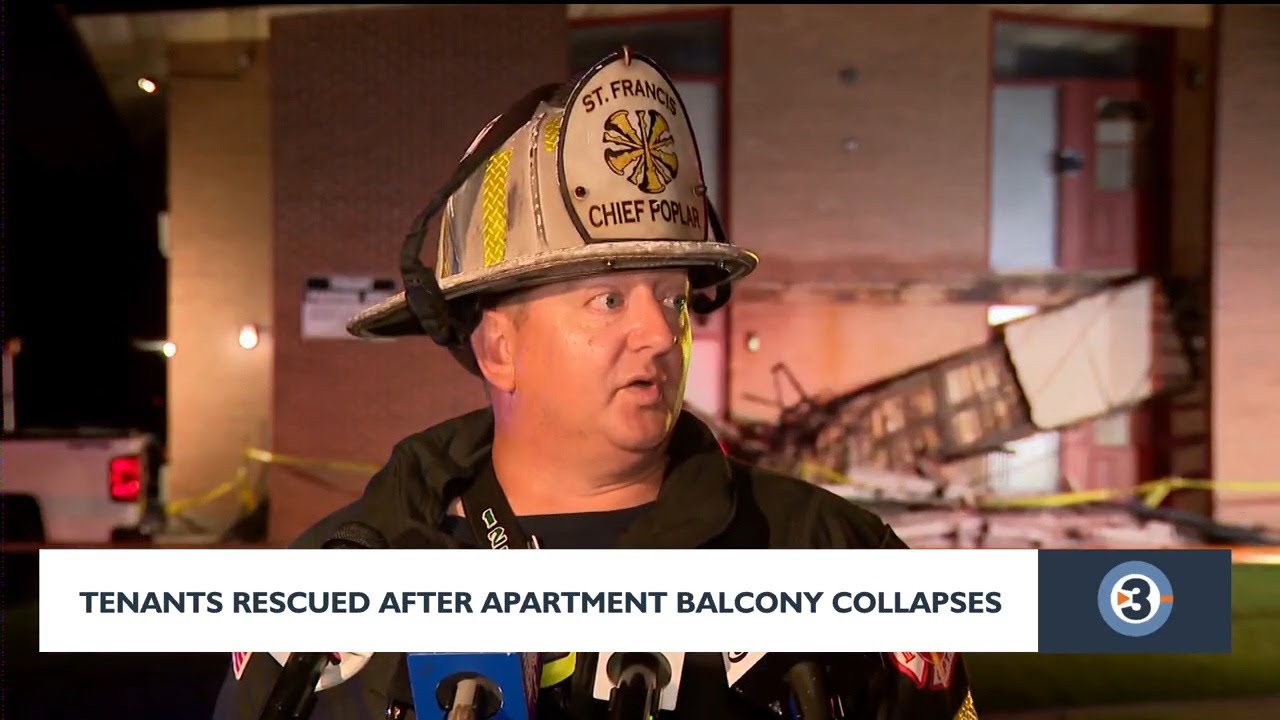 Tenants rescued after apartment balcony collapses