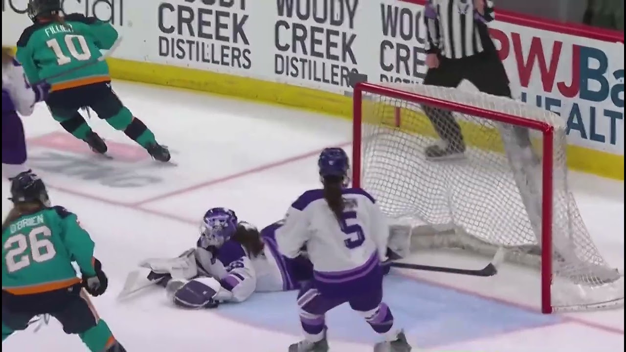 SARAH FILLIER HAT TRICK 🚨🚨🚨