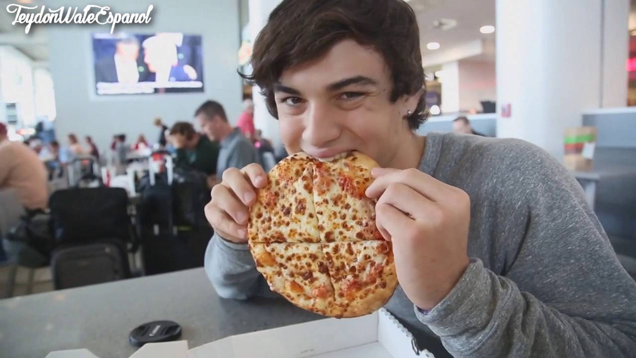 What We Do For Fun On Tour  Subtitulado en Espa&ntilde;ol [Dolan Twins][Grayson&Ethan]