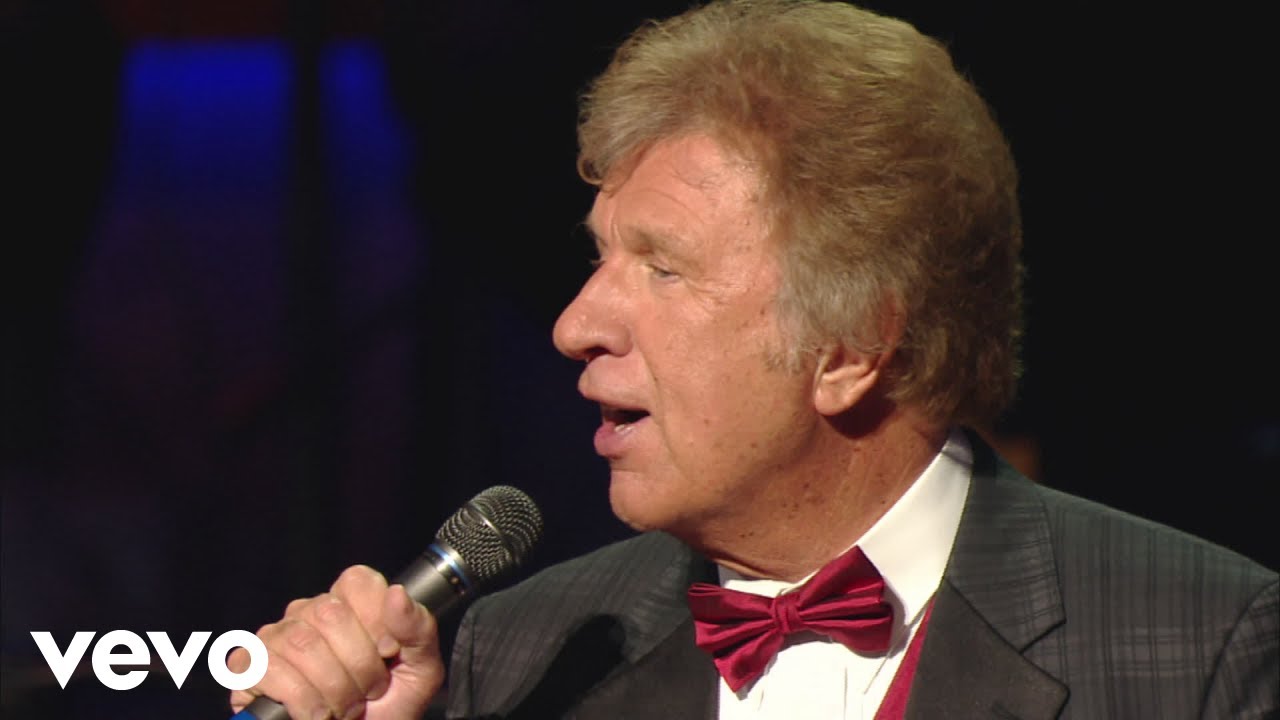 America Medley (America the Beautiful, God Bless America, The Star Spangled Banner) [Live]