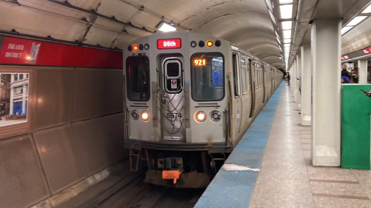 CTA Red Line ride From Lake To 95th/dan/Ryan 5000 series’s bombardier 2009-2015 #5573