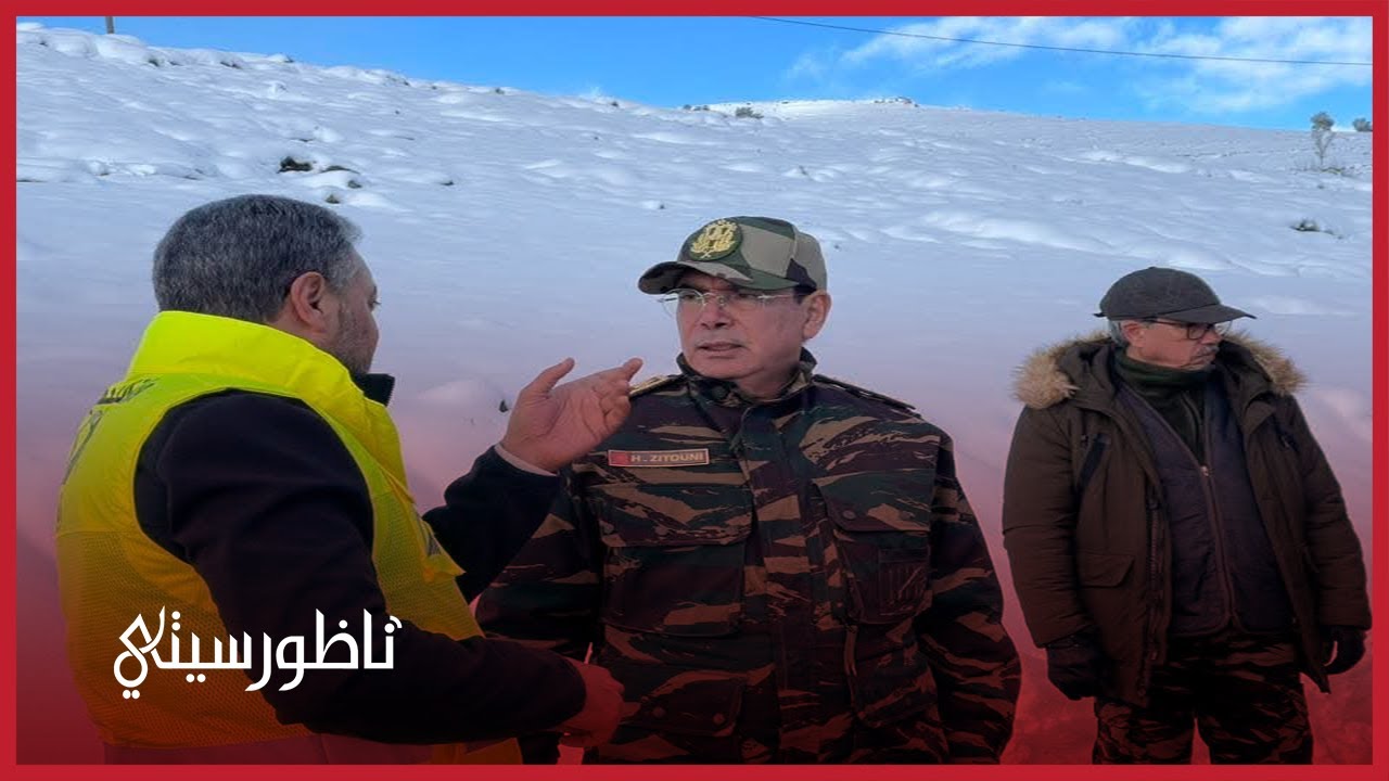 عامل إقليم أزيلال يشرف ميدانيا على عملية إزاحة الثلوج بجماعة أيت امحمد