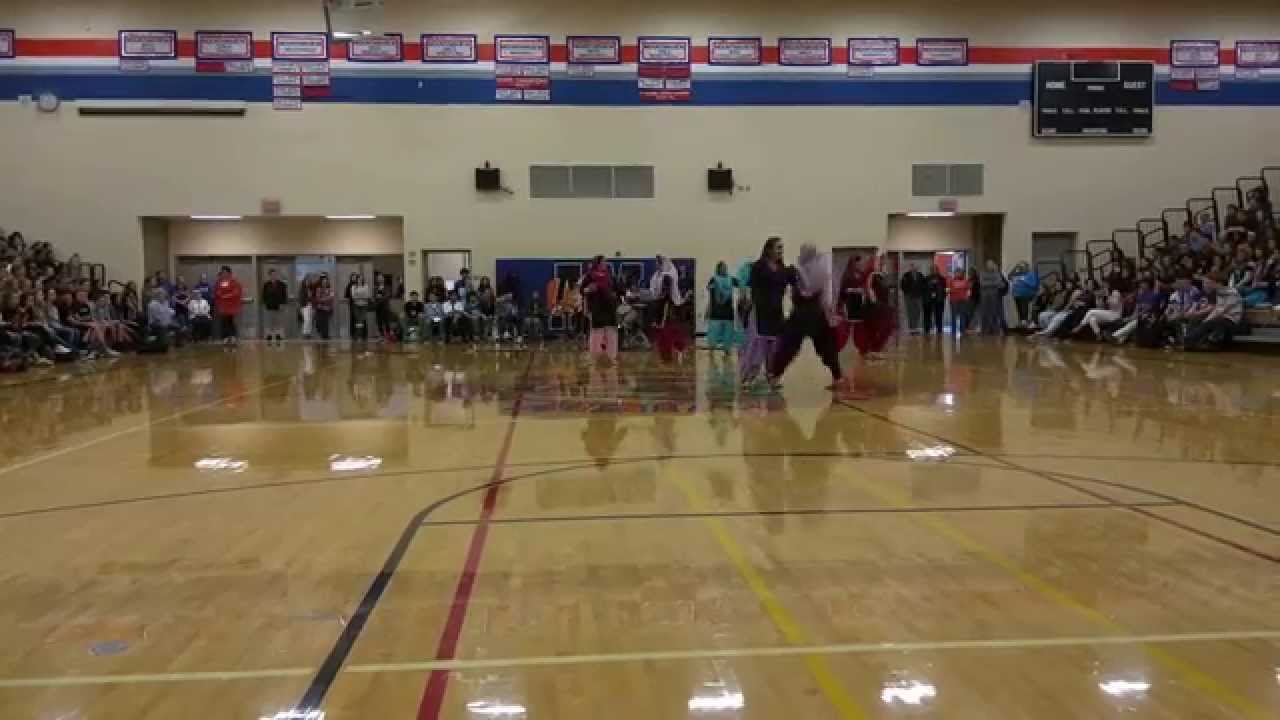 AMHS MCC 2015 BHANGRA