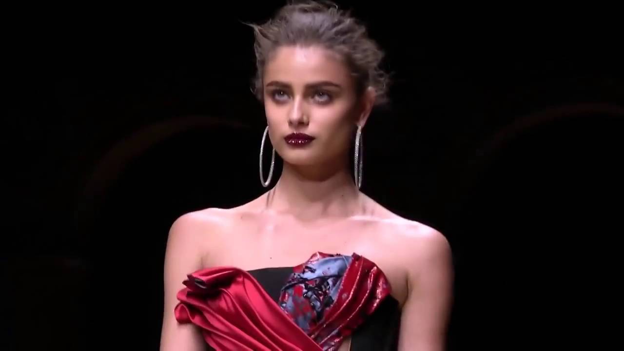 Versace   Haute Couture Fall Winter 2016 2017 Full Show