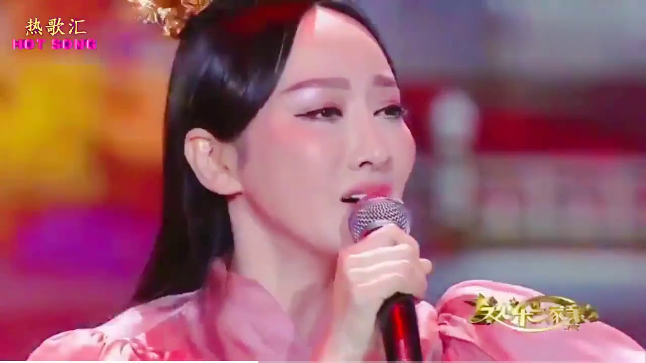 萨顶顶新版《反弹琵琶》，现场版太惊艳了，这唱功太强了！