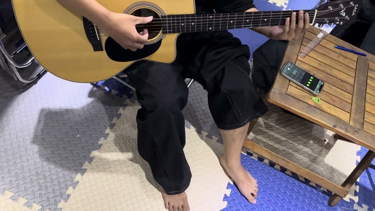 Học viên guitar trả 5 bài tập nhịp phách 