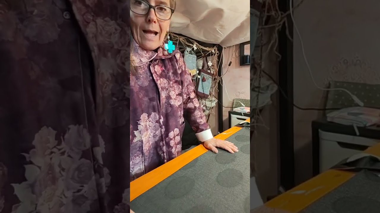 Monica Storti sta trasmettendo dal vivo.
