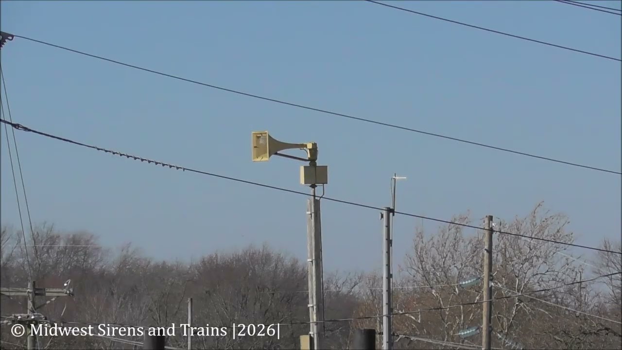 Federal Signal Thunderbolt 1003 - Salem, MO Storm Siren Test 12/17/25