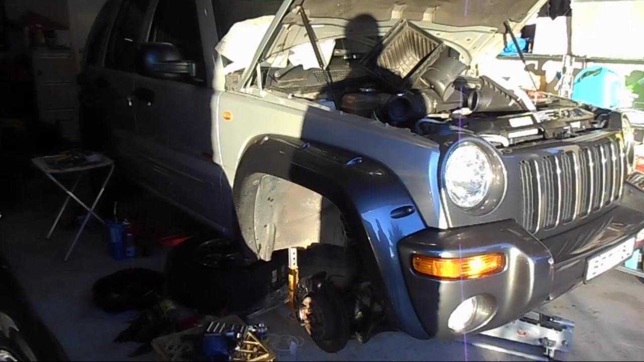 Jeep Cherokee Liberty KJ 2003 Ball Joint Replacement