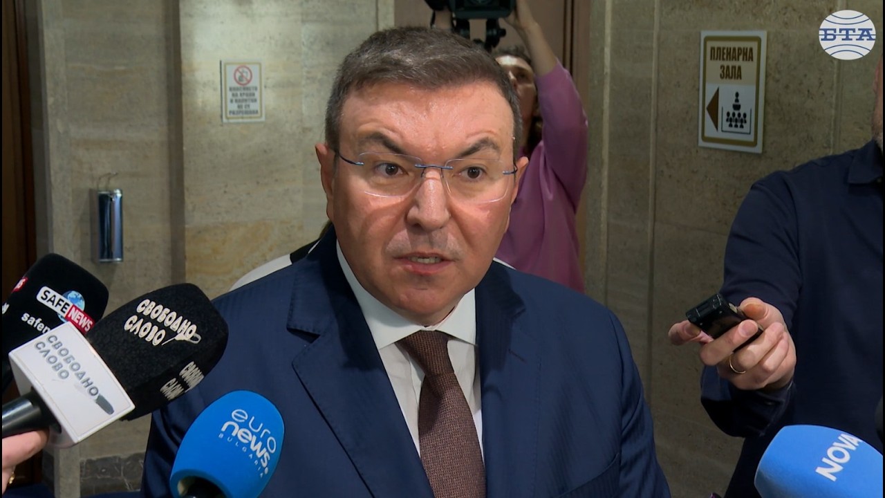 Костадин Ангелов от ГЕРБ-СДС: Този кабинет е лична отговорност на президента Илияна Йотова