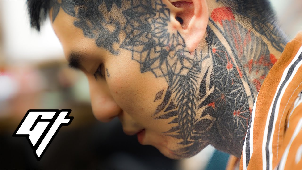 Getting Inked in Retro Hong Kong Style