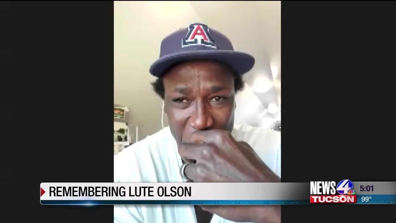 Tearful players remember Lute Olson