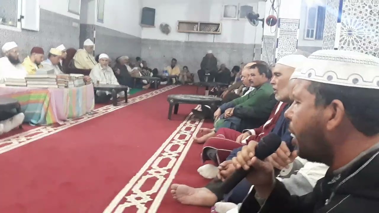 مجمع الفقراء بالزاوية الهبرية بمناسبة صدقة للفقير (محمد البزكاوي رحمه الله)