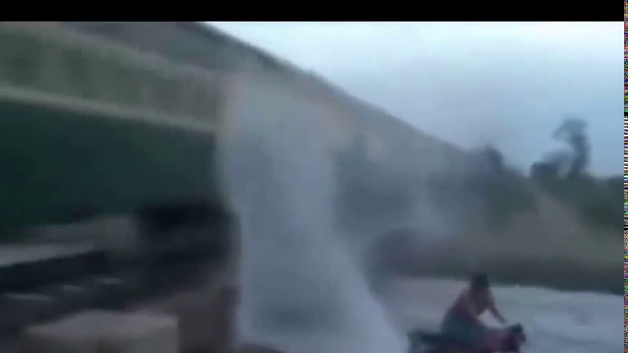 How to wash a train