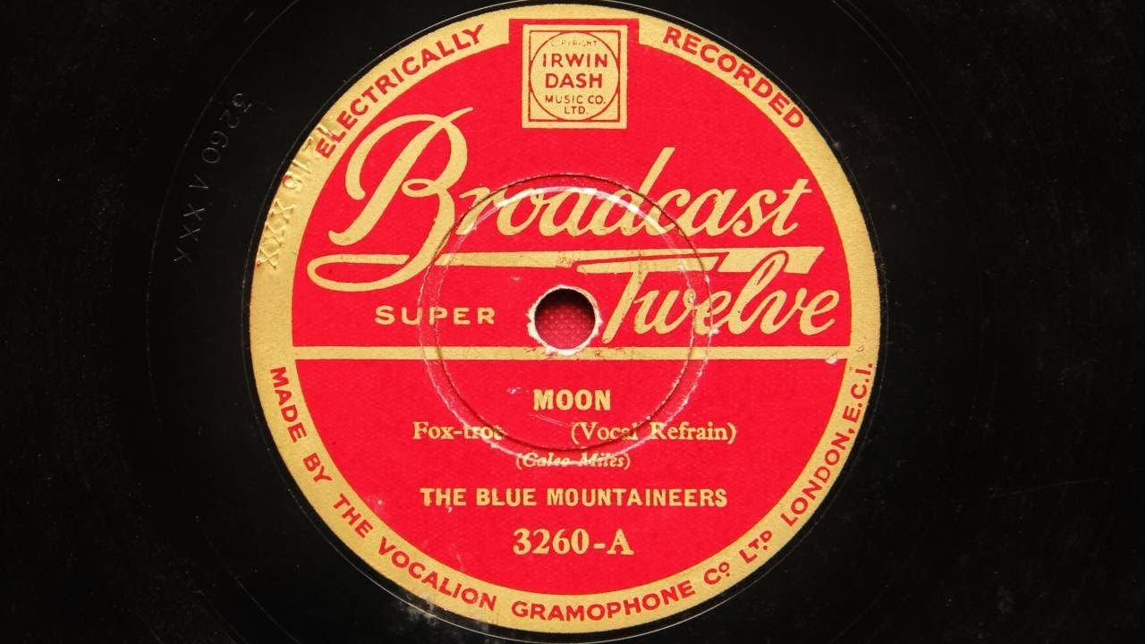 The Blue Mountaineers &ndash; Moon