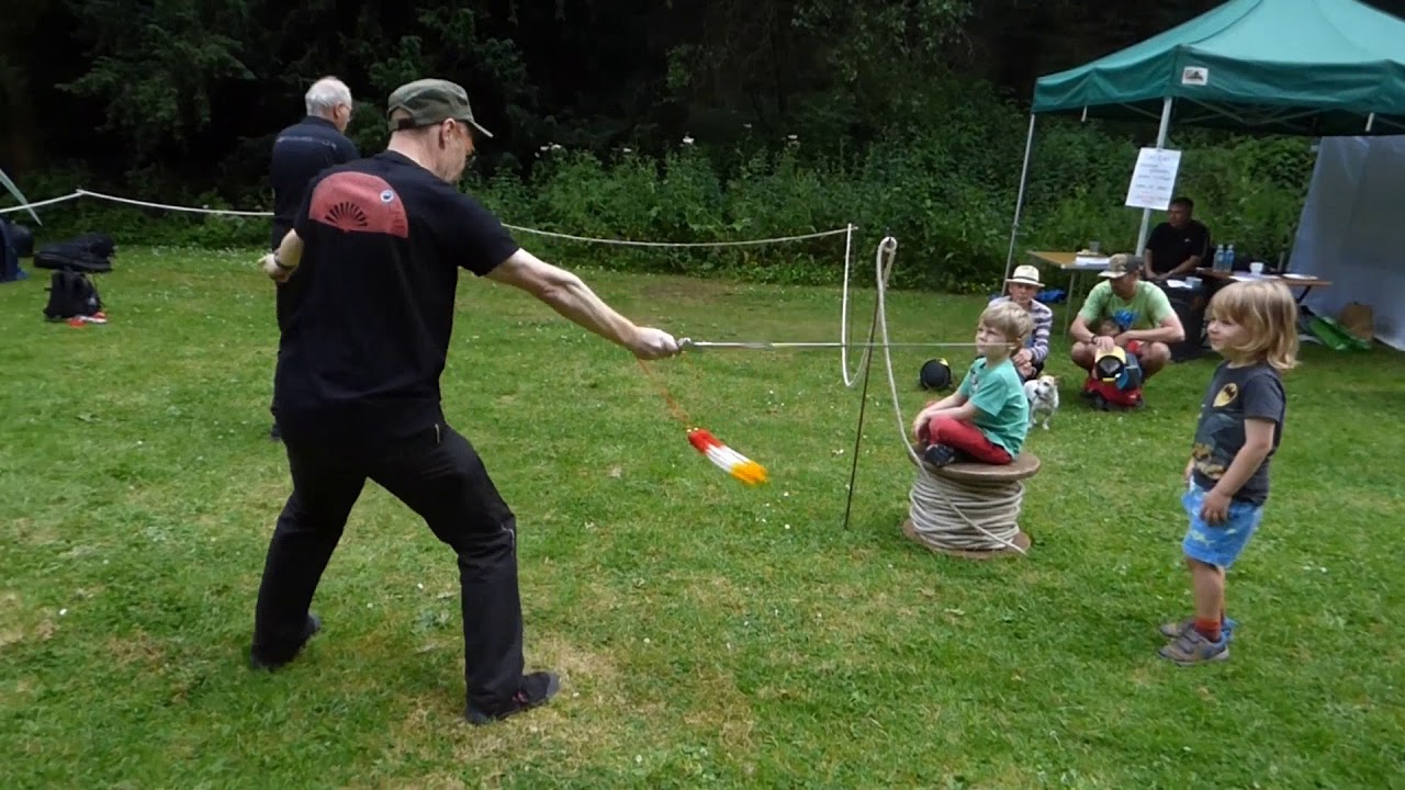 Heaven & earth tai chi sword at Northcliffe park