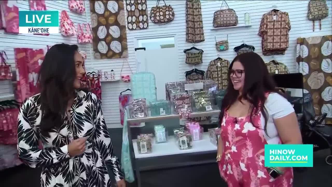 Holidays at Windward Mall &mdash; Shop Local with Marnzaza Hawaii
