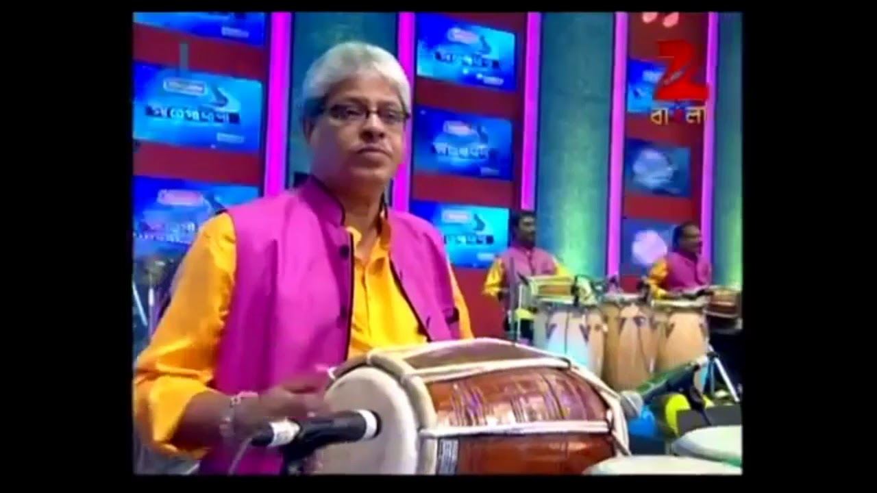 Ghooghat ki aad see live(AlkA Yagnik-Kumar Sanu) dedicated by fan
