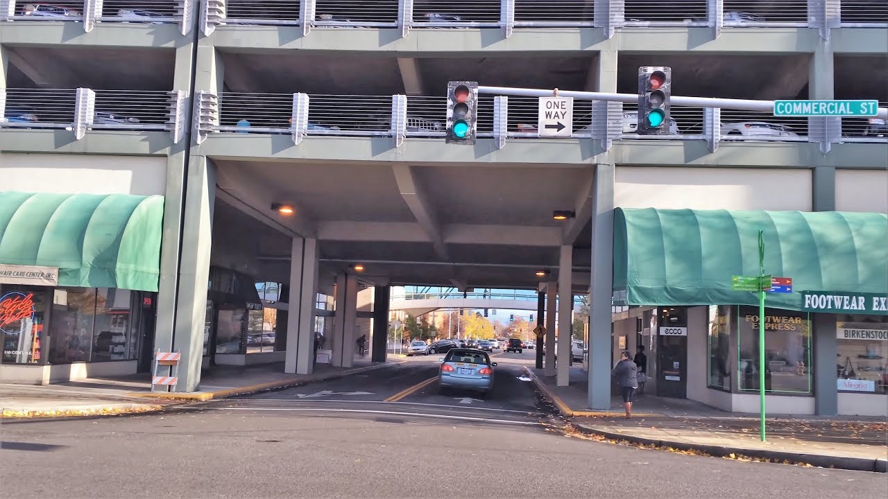 Driving Downtown - Salem 4K - Oregon USA