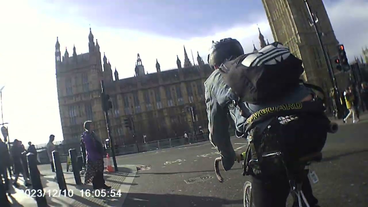 Cycle Route 1210 240224 Victoria Embankment - Horseferry Road B323