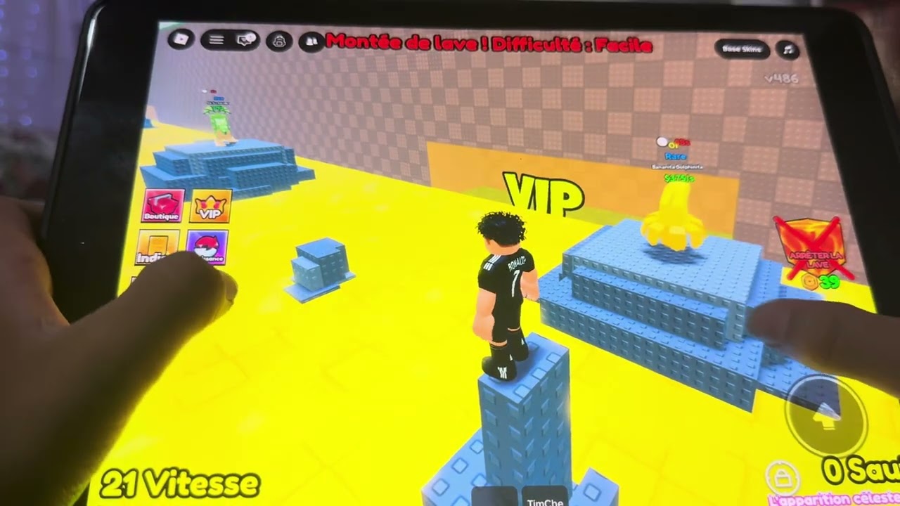 Je teste le jeux survivez à LAVA pour brainrot 