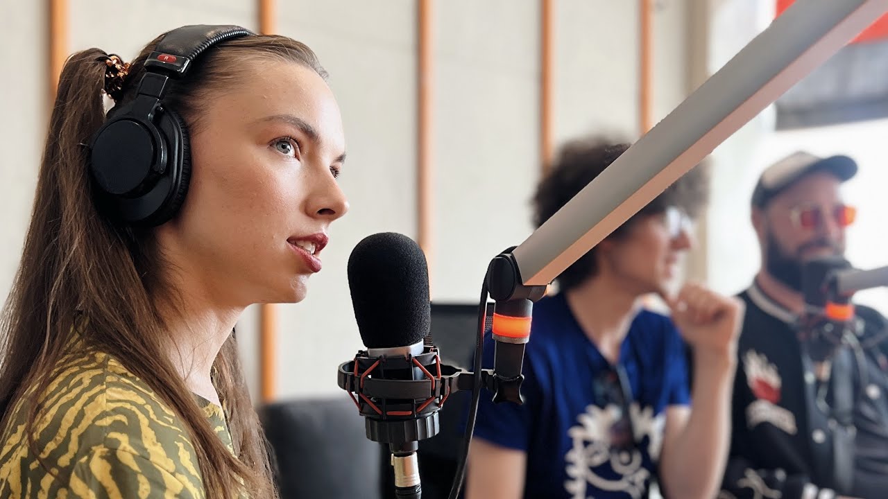 Katrīna Gupalo izdod deju mūzikas grāvēju “Pupiņu Zupiņa” // TIK TIK TIK