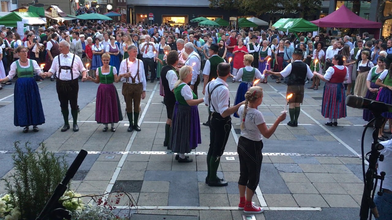 Aufsteirern 2018, Volkstanzkreis Laßnitzhöhe, Fackeltanz