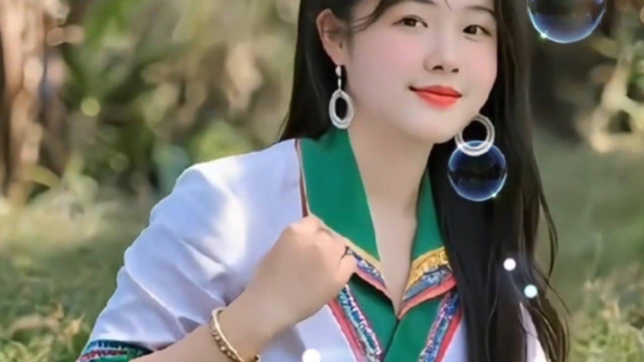 Nkauj kho siab hmong Ib nrab neej lawm
