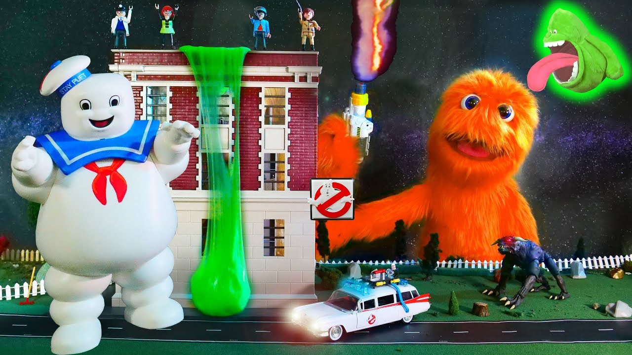 Fuzzy y  Cazafantasmas consigue baba verde! 👻👻 Snowflake aprende a ser valiente!
