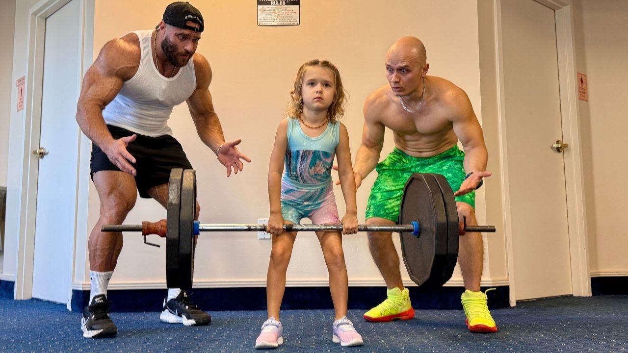 Epic Strength of this Girl Shocked Bodybuilders!