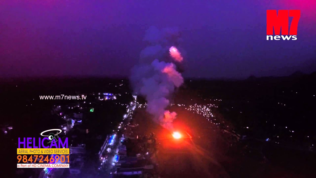 Nenmara Vallangi Vela 2015 Fireworks shoot on Helicam