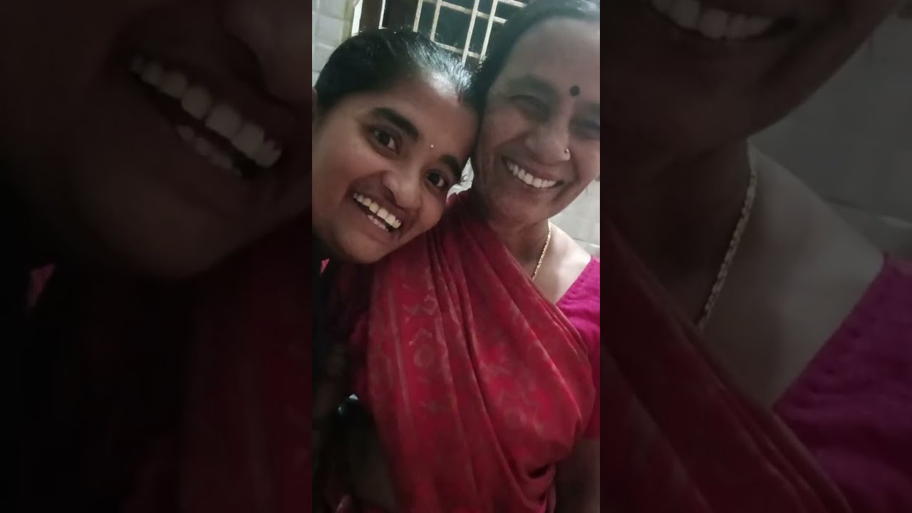life style me ammu is live ఈరోజు లైవ్ లో జొన్న రొట్టెలు ఎలా చేయాలో చూపిస్తున్నాను వెల్కమ్