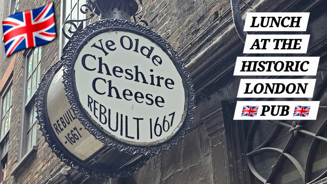 LUNCH  AT YE OLDE CHESHIRE CHEESE..   AN AMAZING HISTORIC  LONDON PUB.