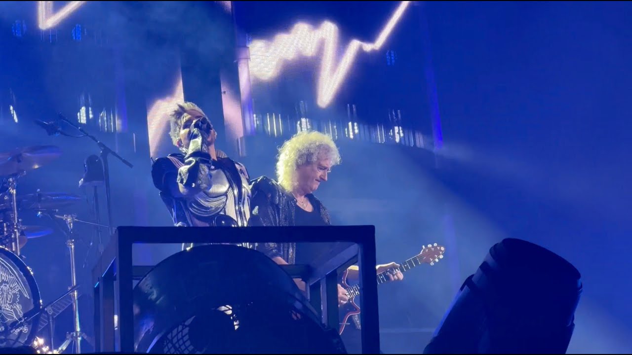 QUEEN + ADAM LAMBERT  BOHEMIAN RHAPSODY FULL SONG