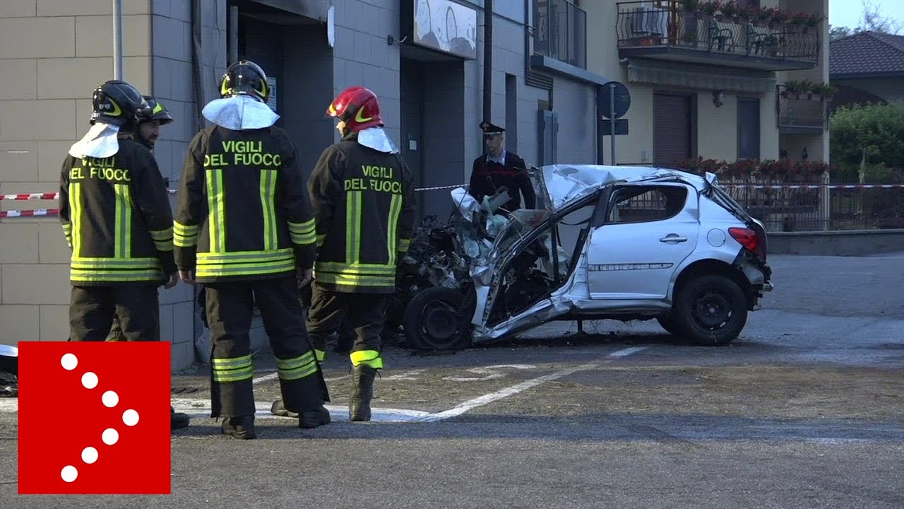 Incidente a Lentate sul Seveso: auto dentro negozio, un morto