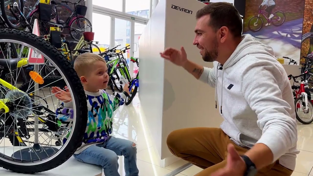 Wow Magazin Afisport Bucharest Bike Traffic
