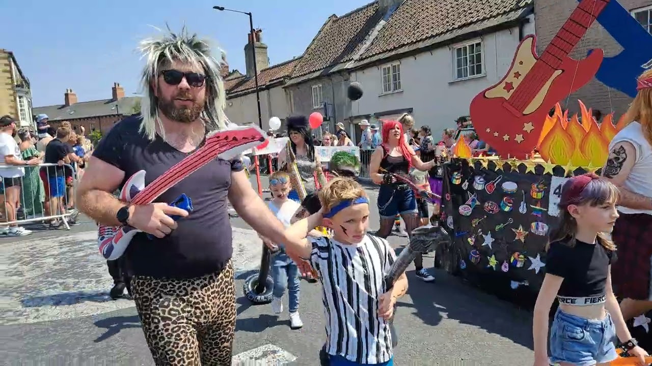 Knaresborough Bed Race Parade - 10th June 2023