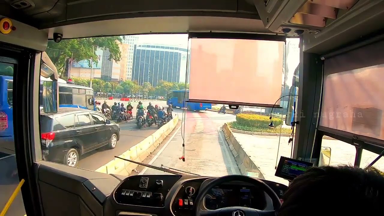 BLOK M - KOTA | BUSWAY CABIN VIEW