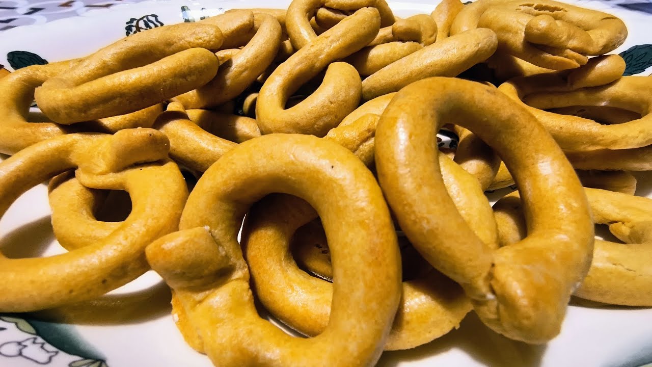 Taralli con Farina di ceci senza glutine e lattosio - Taralli fatti in casa glutenfree - Tarallucci