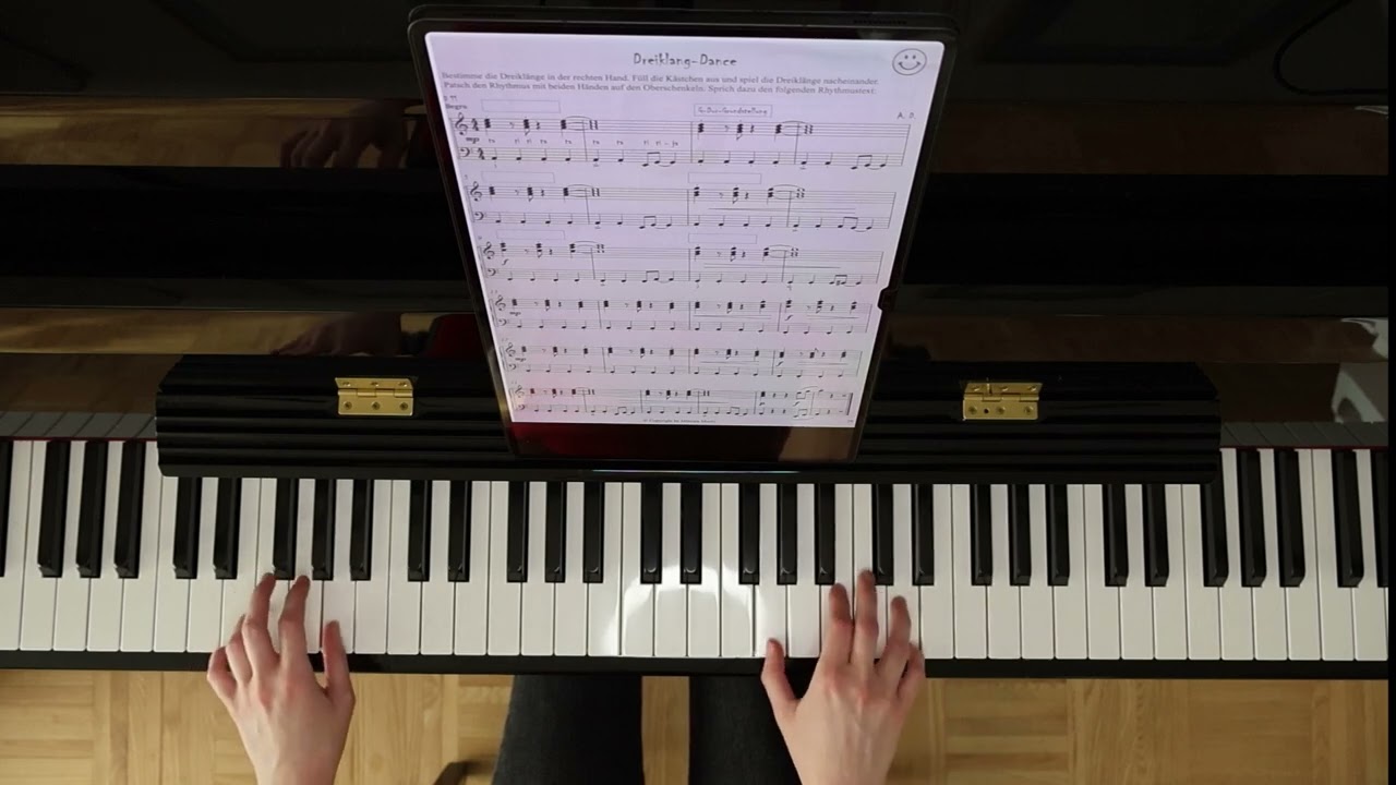 "Dreiklang-Dance" aus der Klavierschule "Tastenzauberei" Band 3 von Aniko Drabon